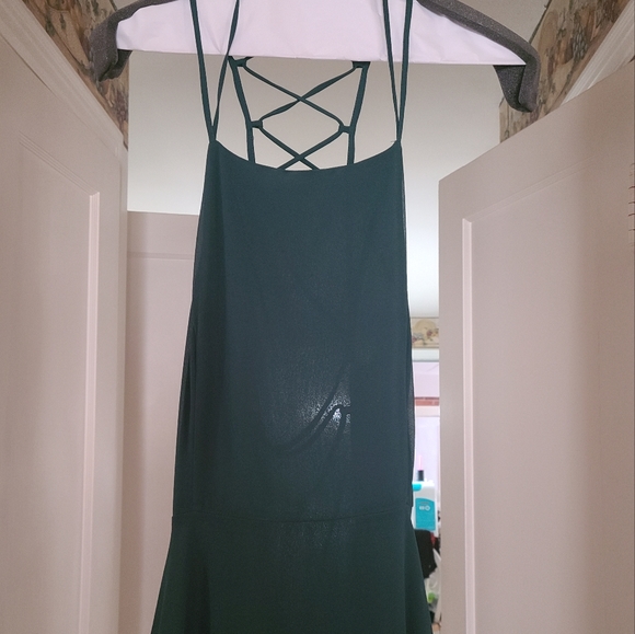 Formal Dress - Picture 1 of 8